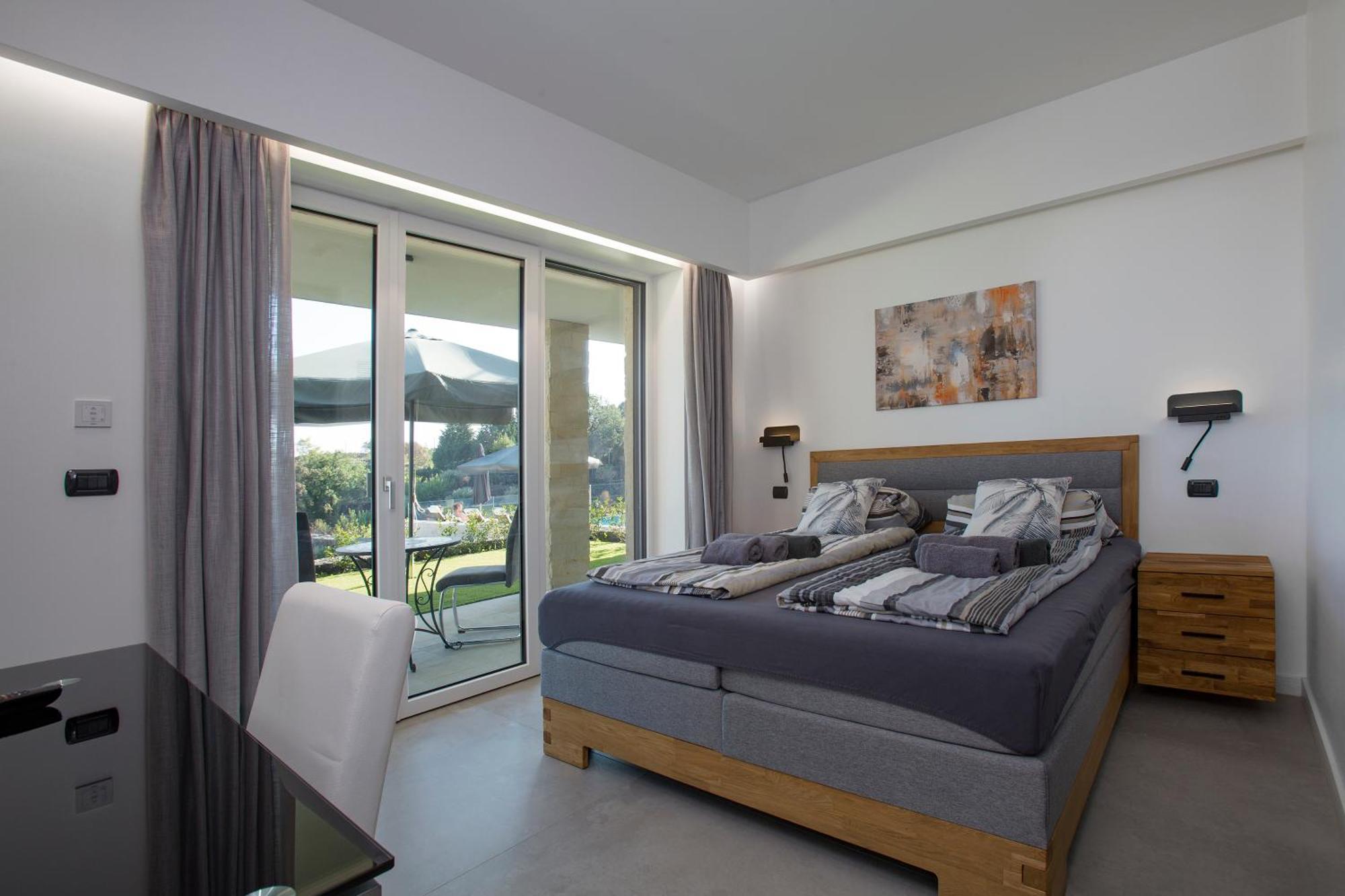 Villa Rita Pool & Spa Маскалучия Екстериор снимка