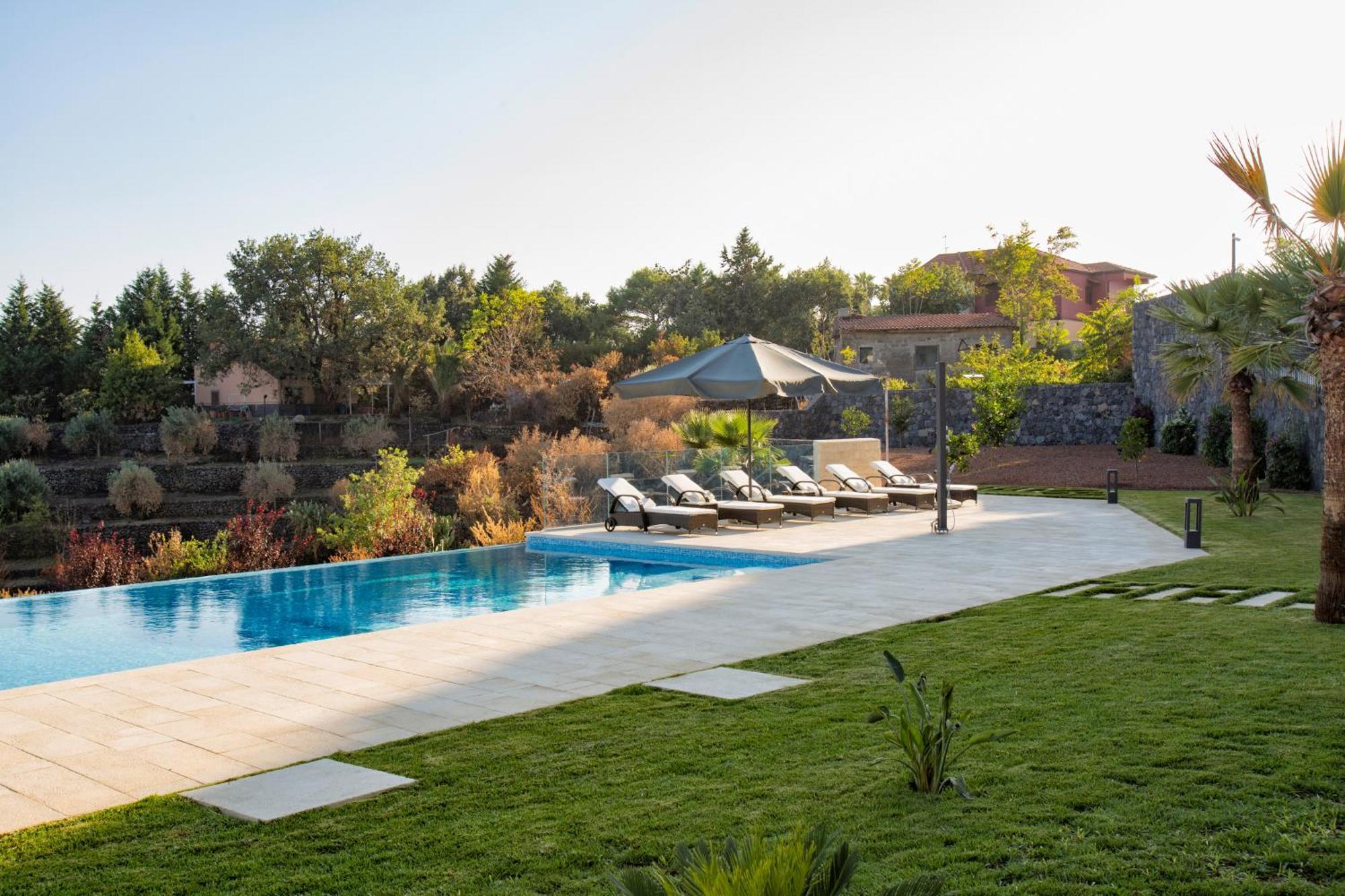 Villa Rita Pool & Spa Маскалучия Екстериор снимка